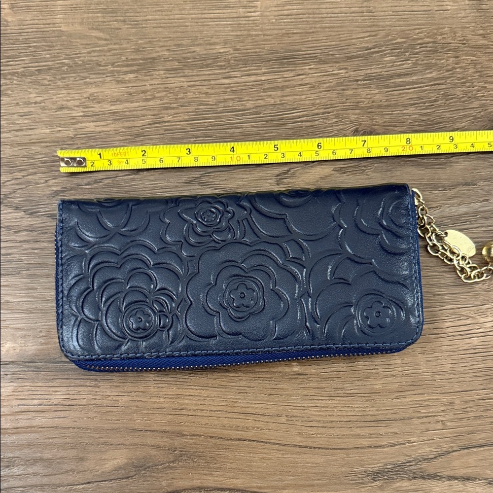 Floral Embossed Navy Leather Women's Zipper Wallet